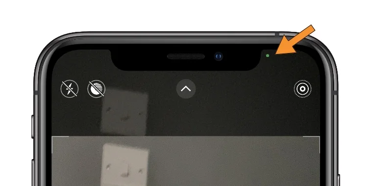 iPhone hiển thị các chấm màu xanh lá và màu cam là sao? 3